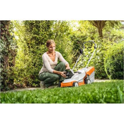 Газонокосарка акумуляторна RMA235 Set (AK20 AL101) STIHL (63112000049)