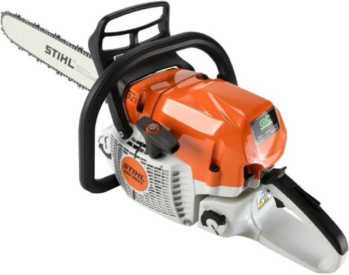 Бензопила MS362 C-M 40 см STIHL (11402000745) у робочому положенні — оригінал